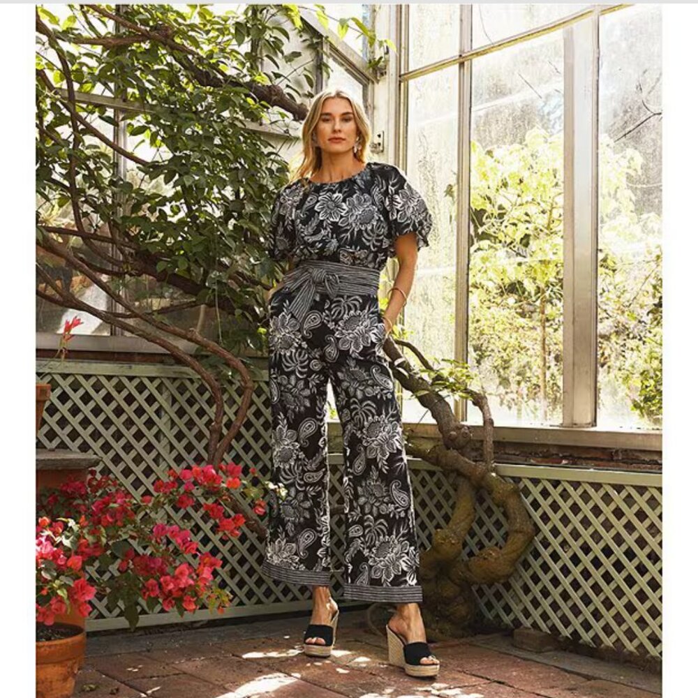 Tyler Boe matching pant set new with tags